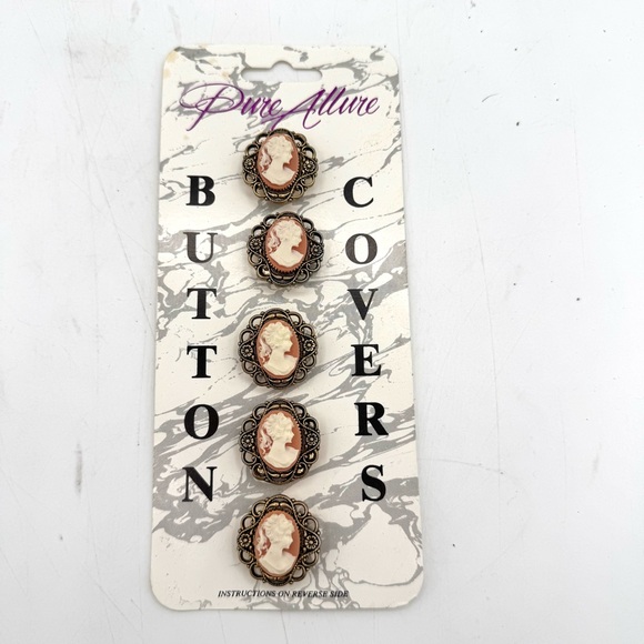 Pure Allure Cameo Button Covers - Picture 1 of 2